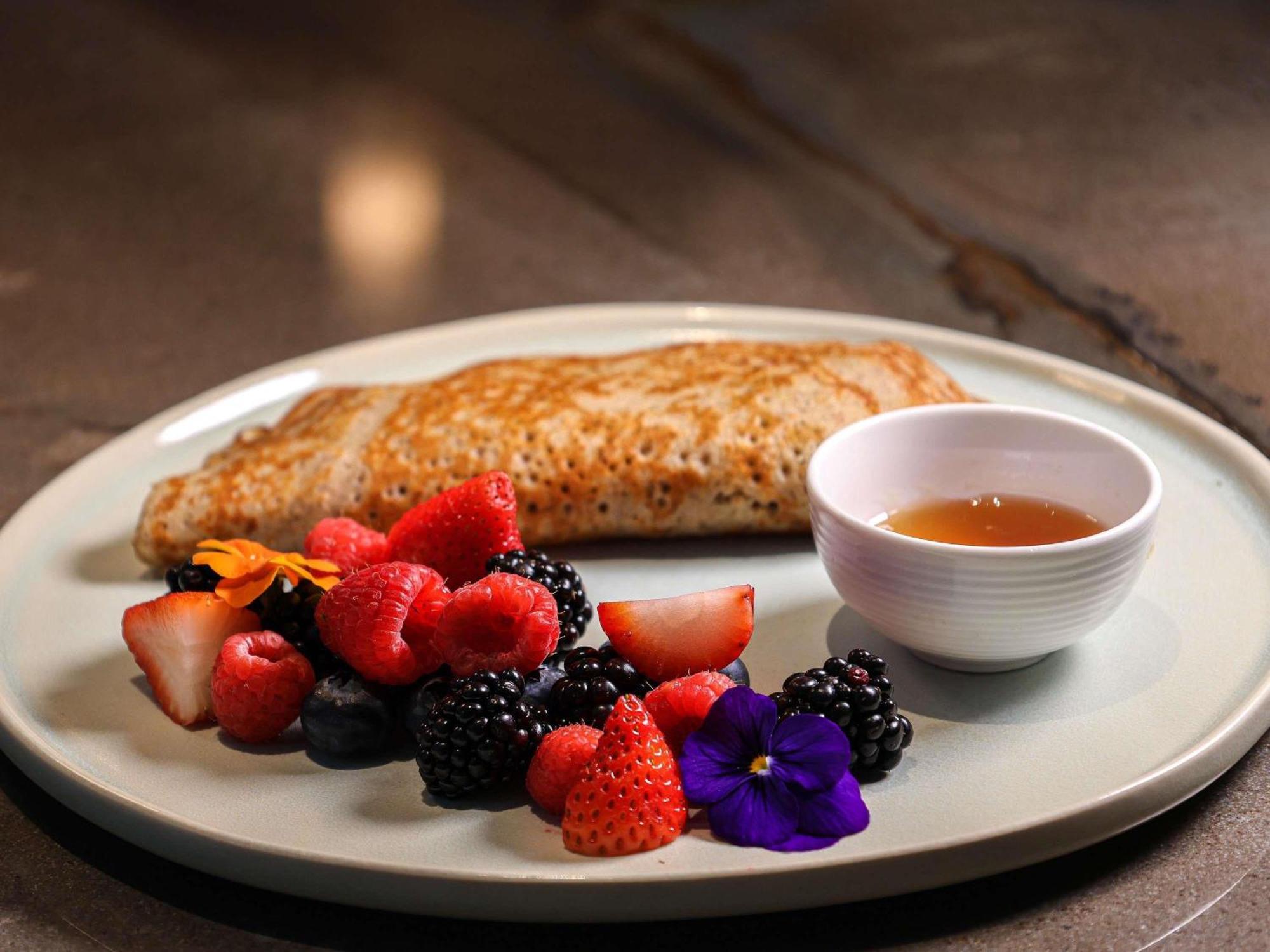 Sofitel Golden Mile 5*